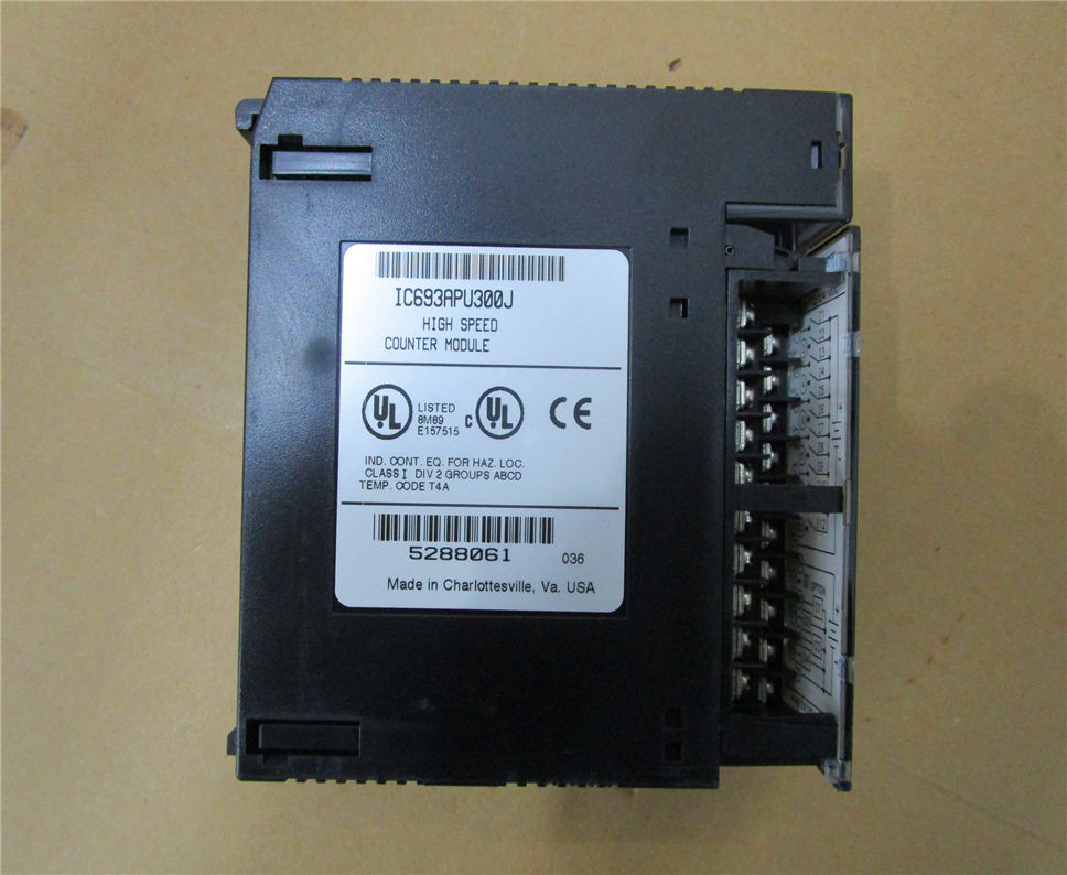 General Electric IC693APU300 j Module