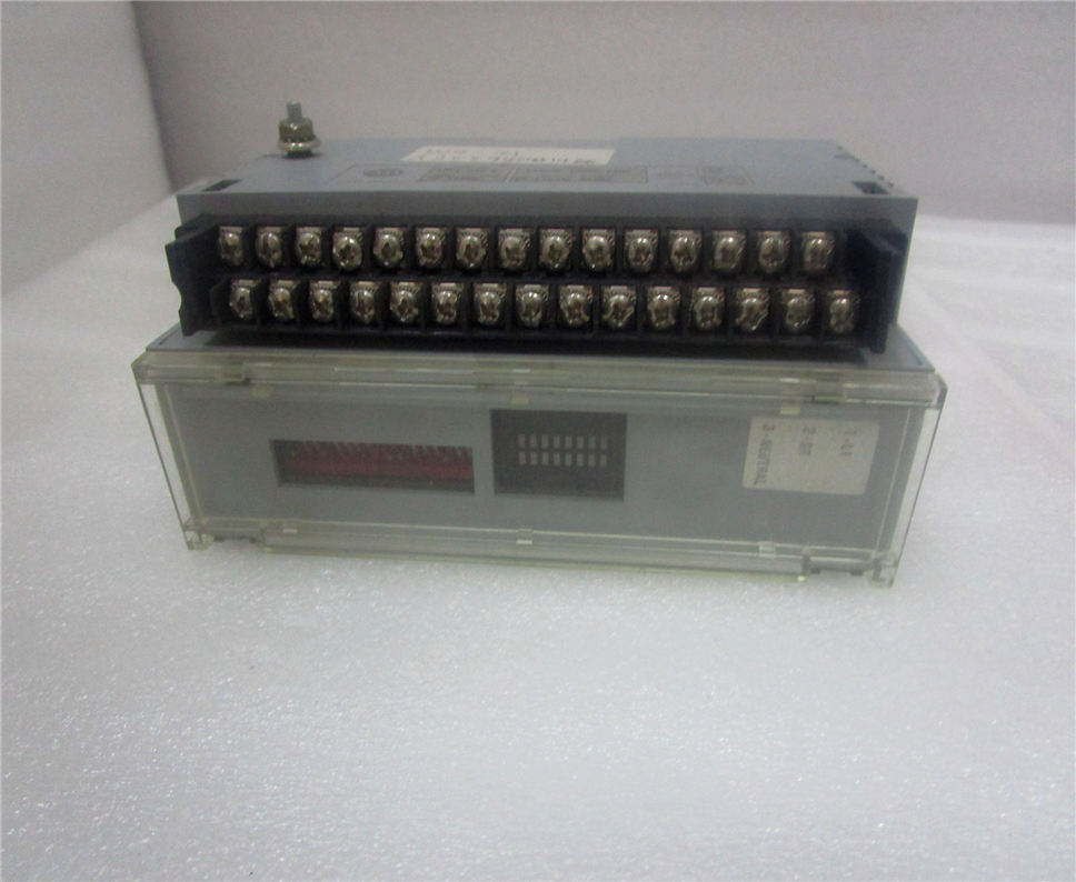 Allen Bradley 1791-8AC Module