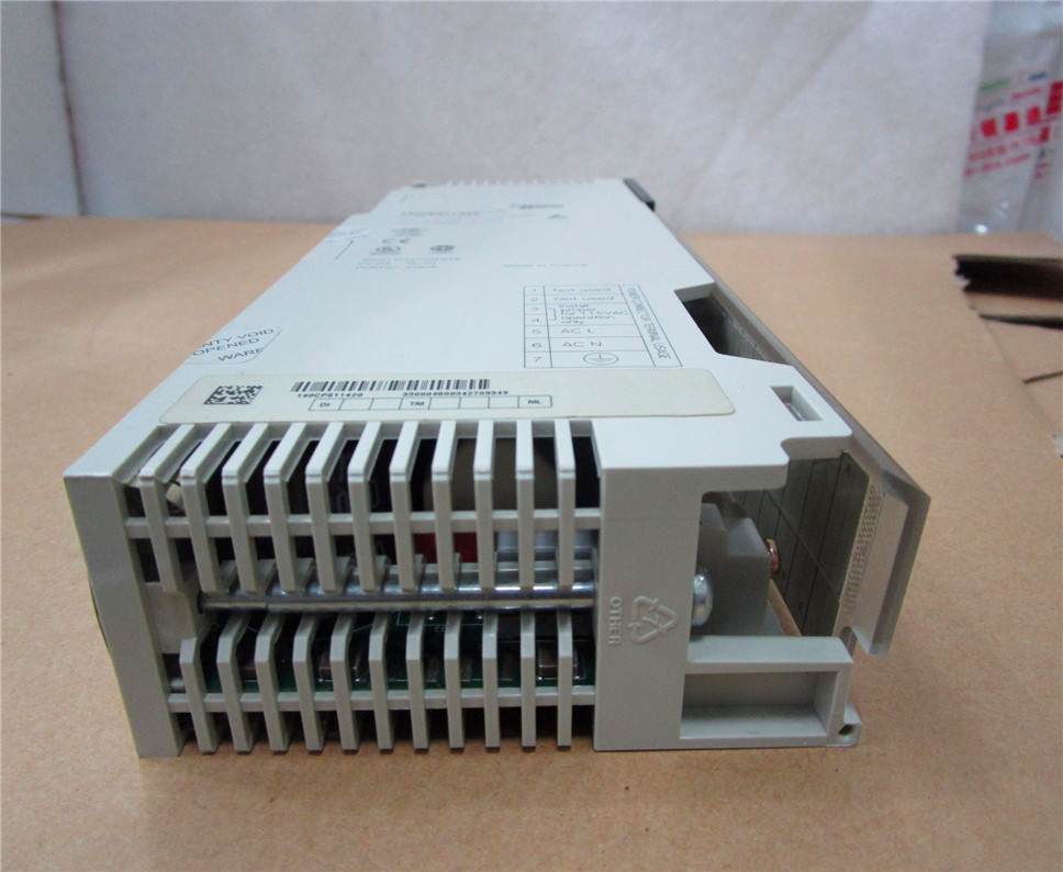 Schneider 140CPS11420 Module