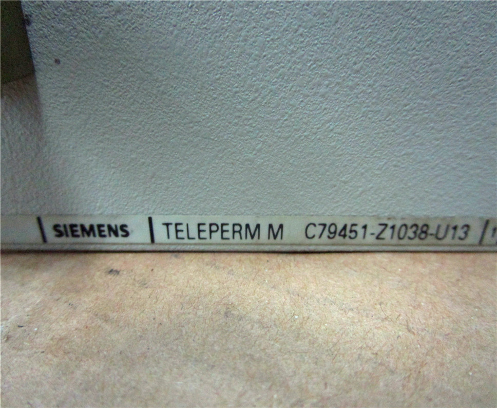 SIEMENS	C79451-Z1038-U13 Module