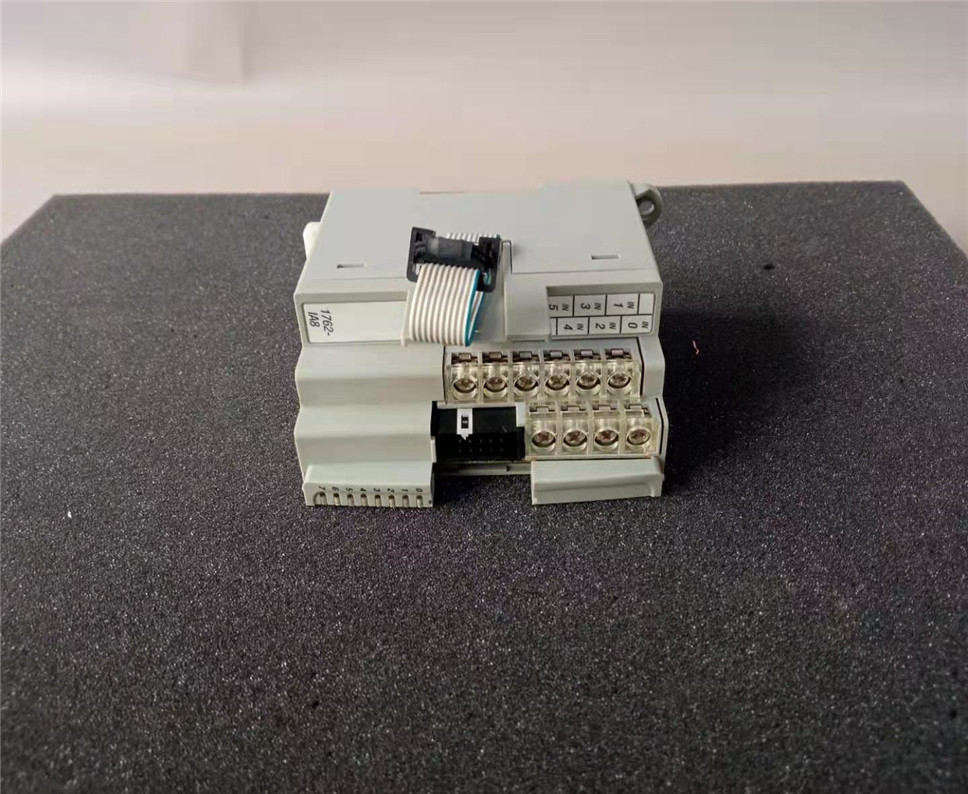 AB 1762-IA8  Analog Output Modules