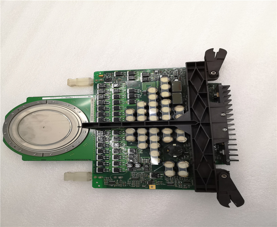 ABB 3BHE009681R0101 Module