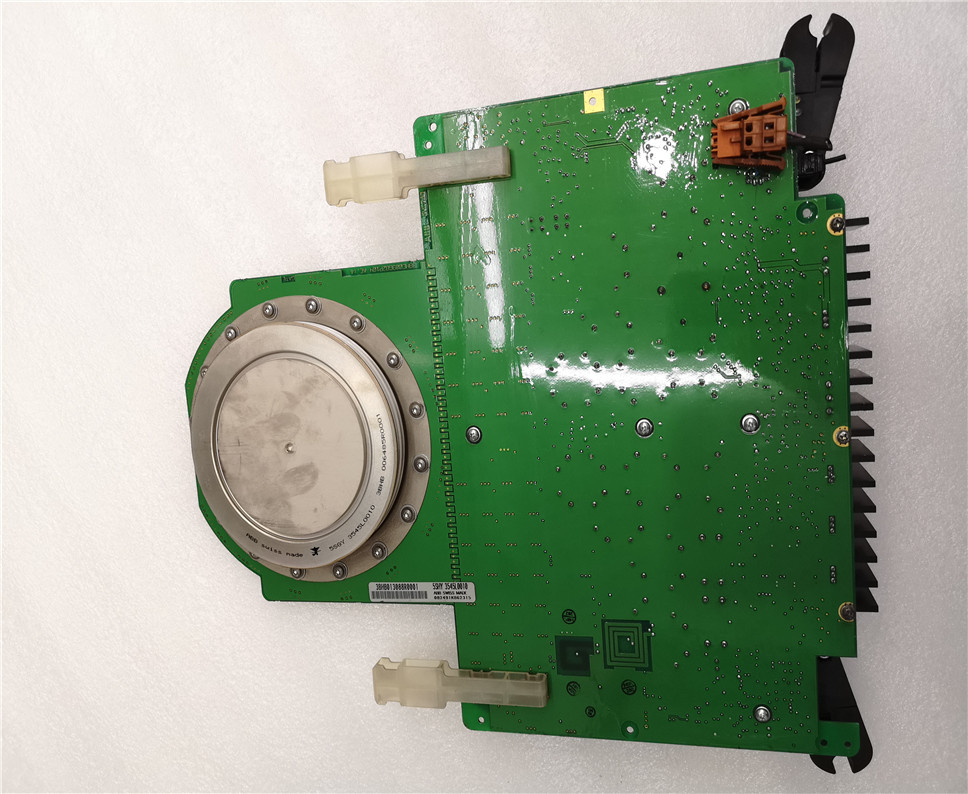 ABB 3BHE009681R0101 Module