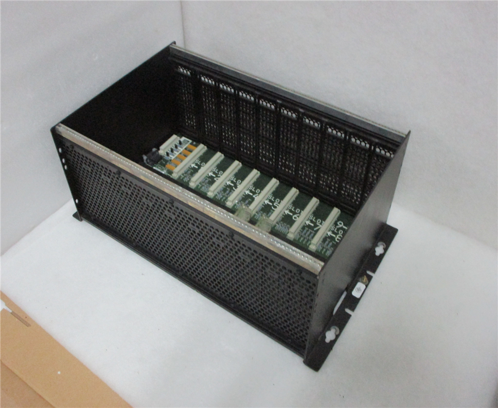 General Electric IC697CH5790F Module