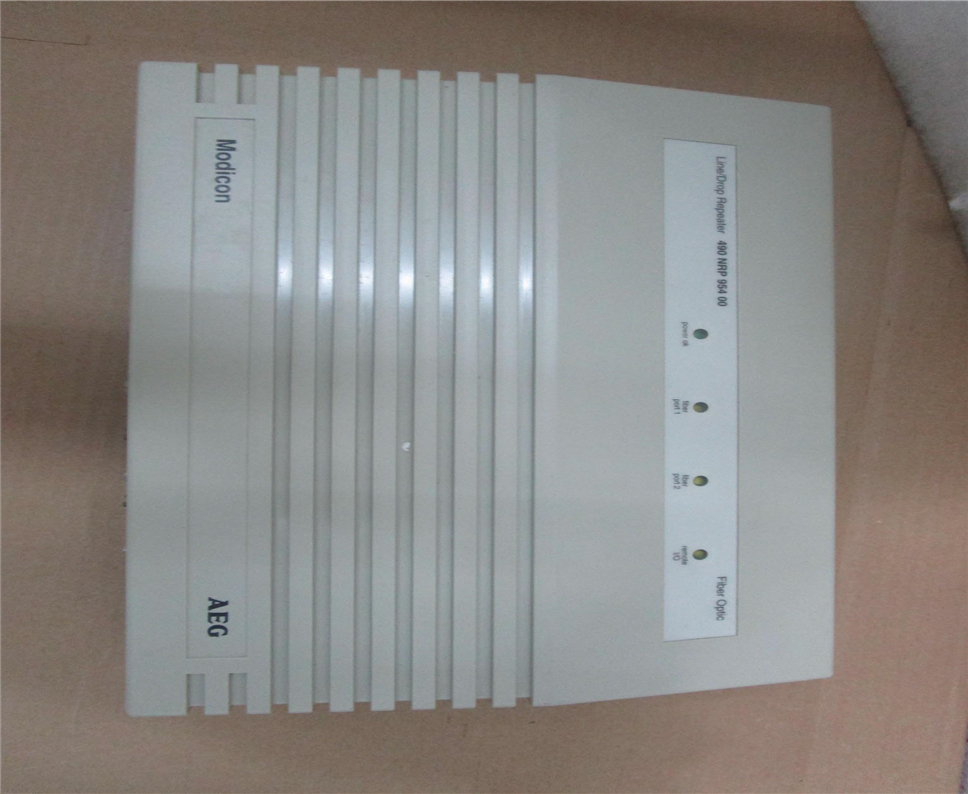 SCHNEIDER 490NRP95400 Module