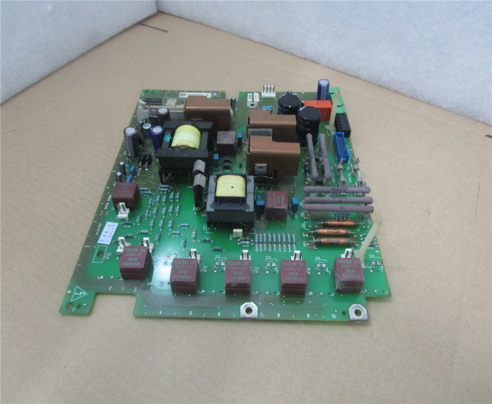 SIEMENS C98043-A7002-L1-12 Module