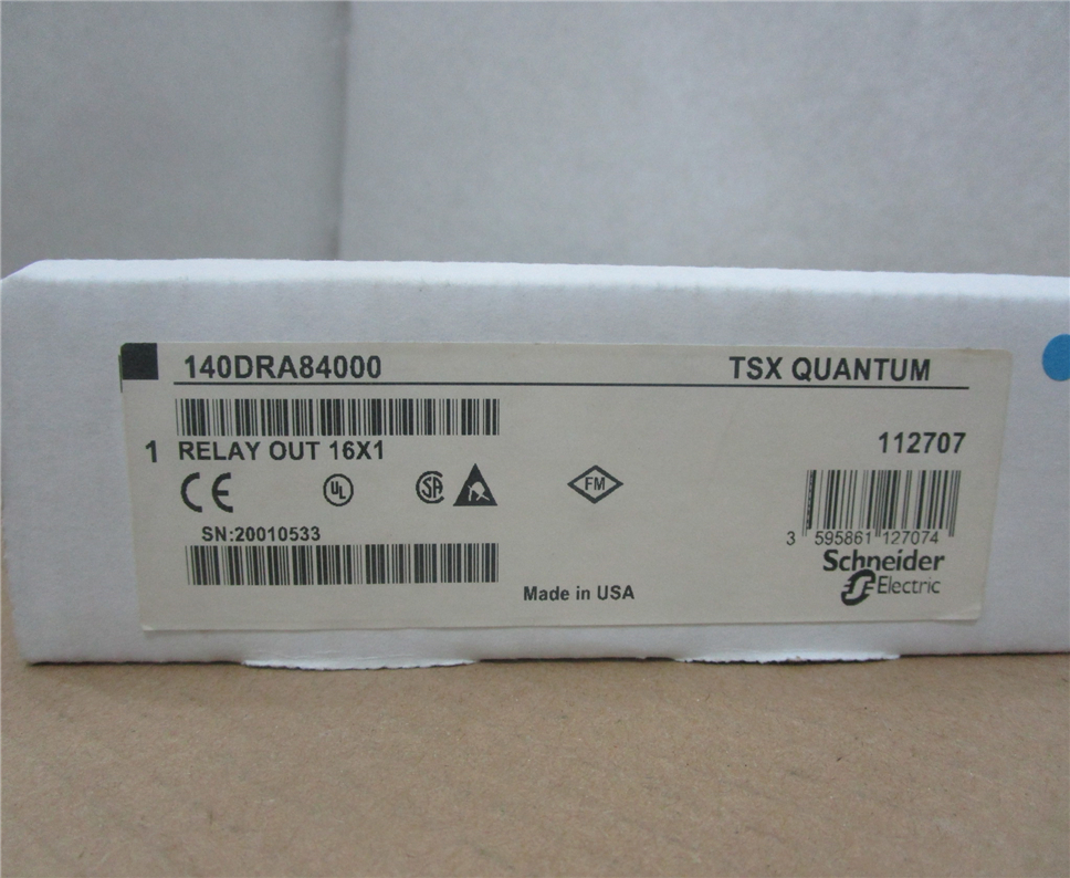 SCHNEIDER 140DRA84000 Module