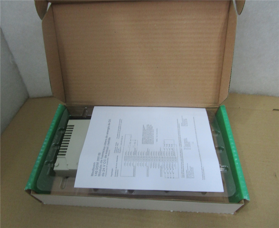 SCHNEIDER 140DDM39000 Module