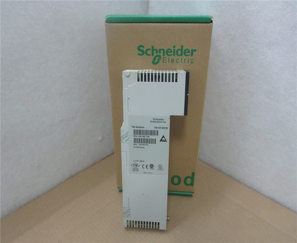 SCHNEIDER 140AVI03000 Module