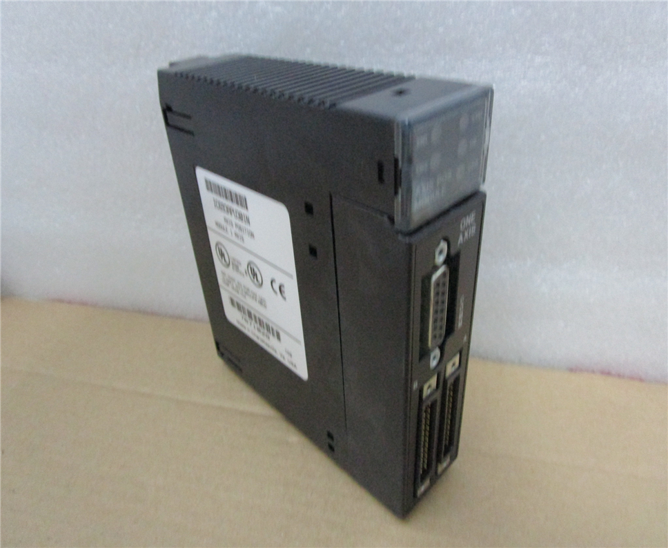 General Electric IC693APU300  j Module