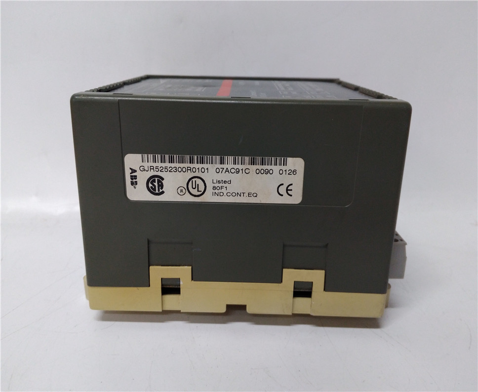 07AC91 GJR5252300R0101  Analog I/O Module Advant Controller  ABB