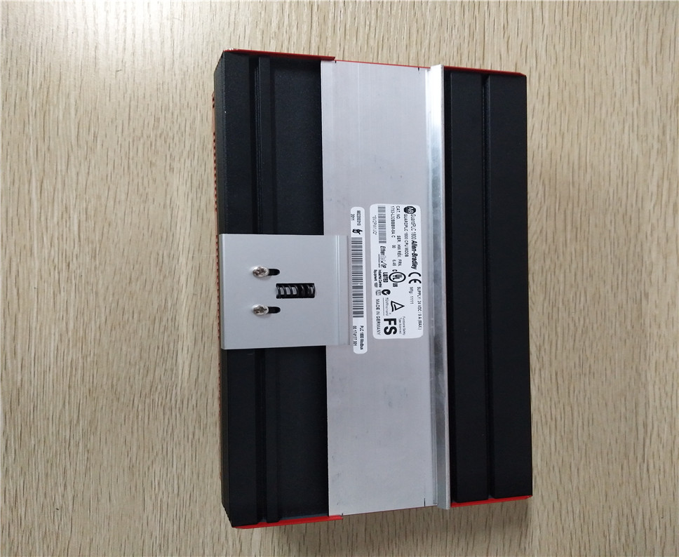 AB 1753-L32BBBM-8A  Analog Input Module