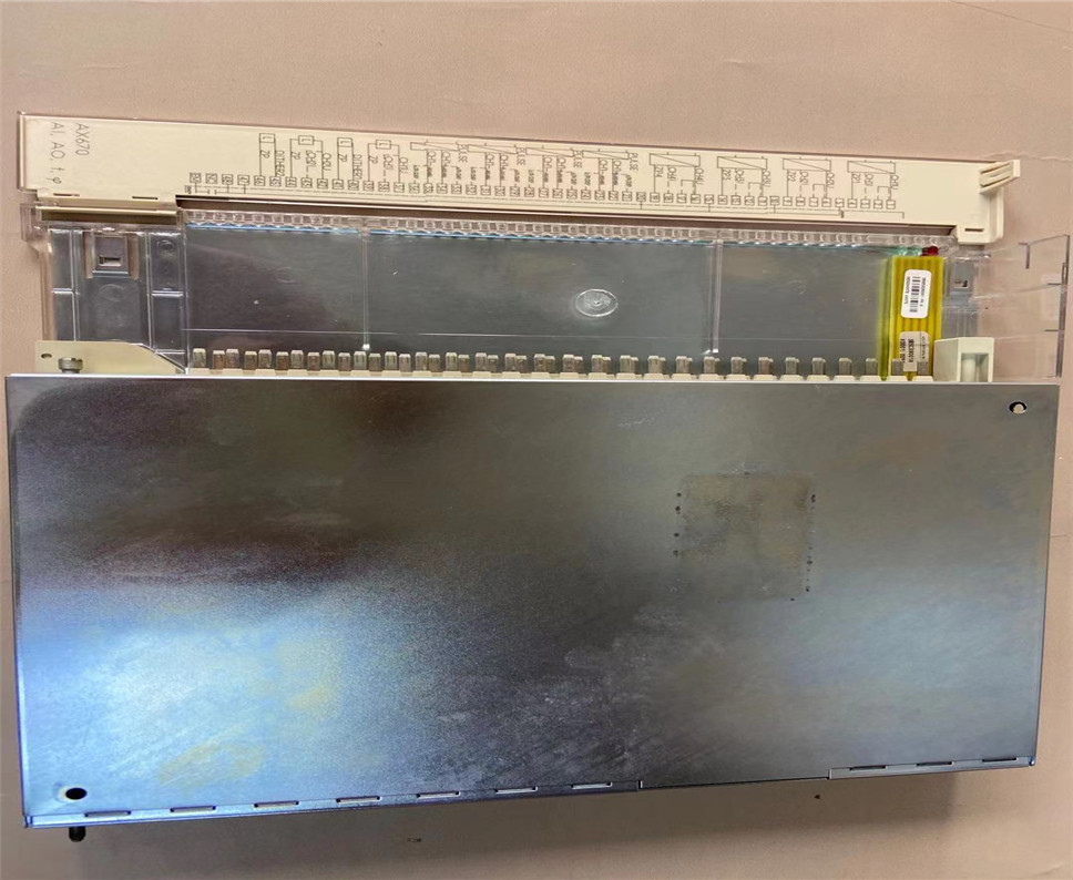 ABB AX670 Output Module