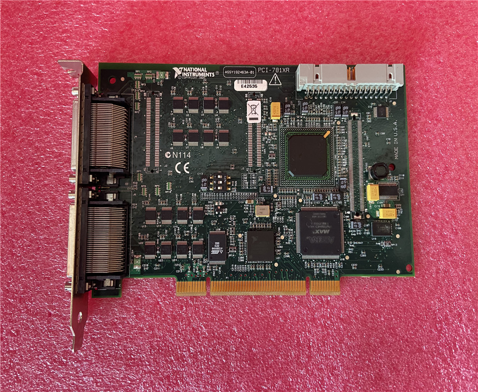 NI PCI-7811R  analog module