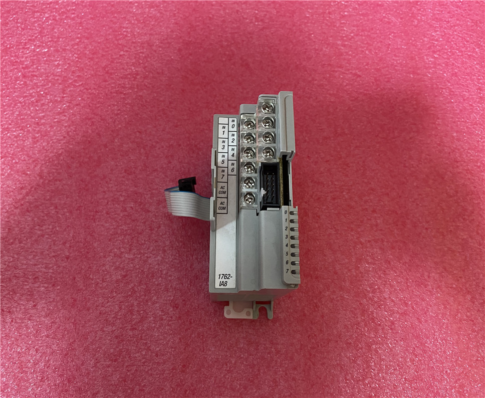 A-B 1762-IA8 Output Module